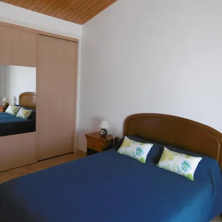 Дом отдыха Maison Confortable A Pour 6 Pers., Proche - Fr-1-823-104 *